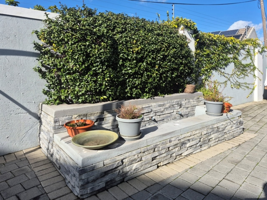 To Let 3 Bedroom Property for Rent in Eversdal Heights Western Cape